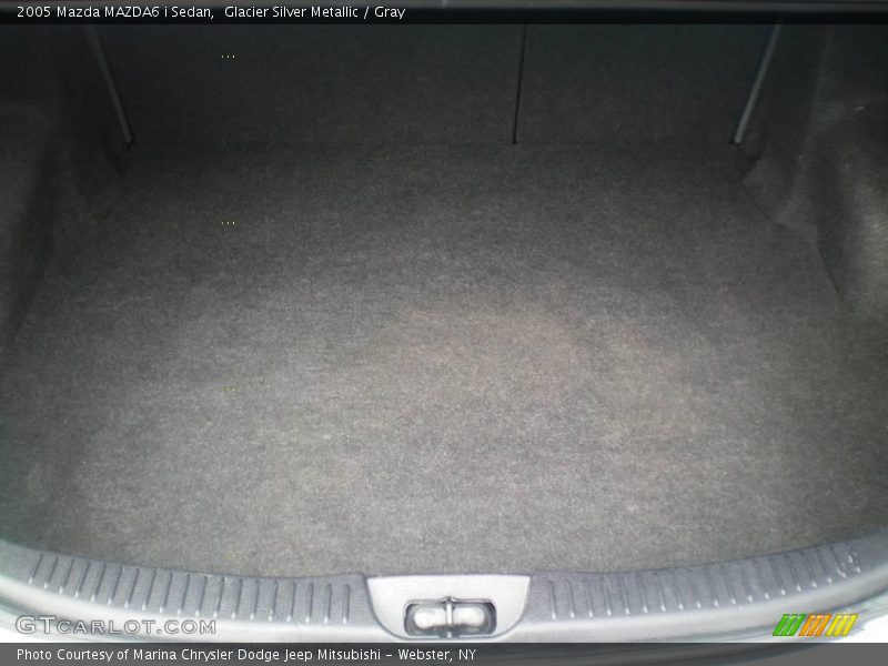 Glacier Silver Metallic / Gray 2005 Mazda MAZDA6 i Sedan