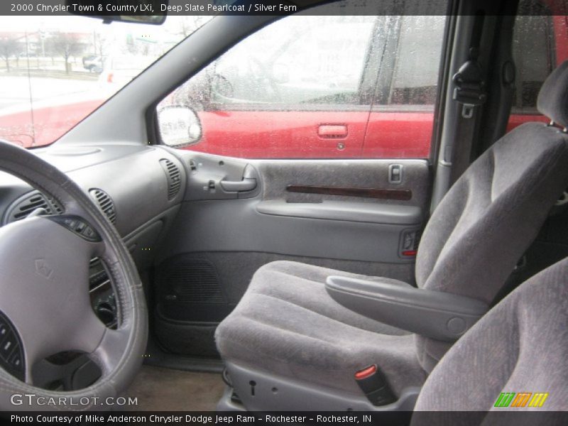 Deep Slate Pearlcoat / Silver Fern 2000 Chrysler Town & Country LXi