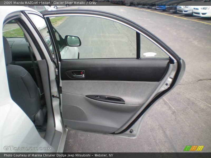 Glacier Silver Metallic / Gray 2005 Mazda MAZDA6 i Sedan