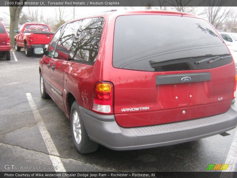 Toreador Red Metallic / Medium Graphite 2000 Ford Windstar LX