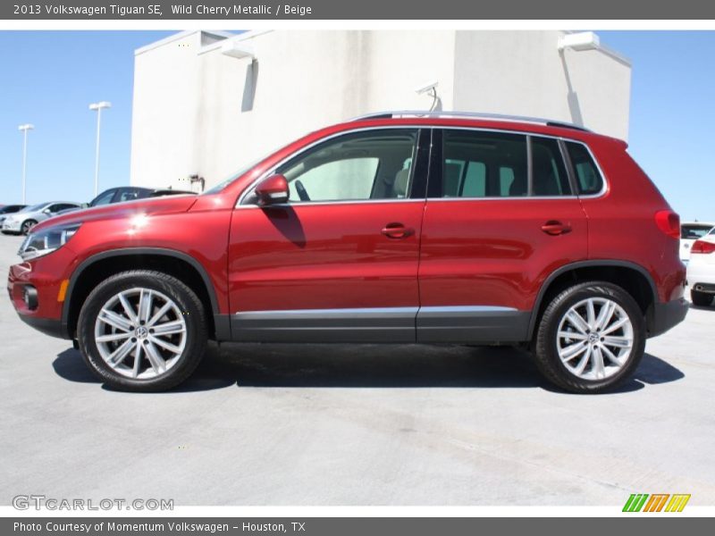  2013 Tiguan SE Wild Cherry Metallic
