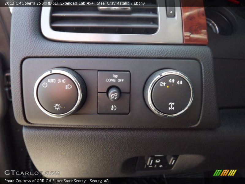 Controls of 2013 Sierra 2500HD SLT Extended Cab 4x4