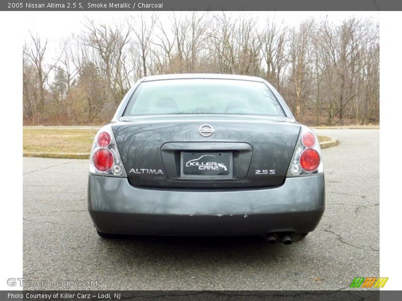 Smoke Metallic / Charcoal 2005 Nissan Altima 2.5 S