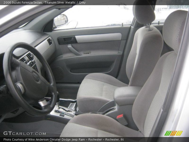 Titanuim Silver Metallic / Grey 2006 Suzuki Forenza Sedan