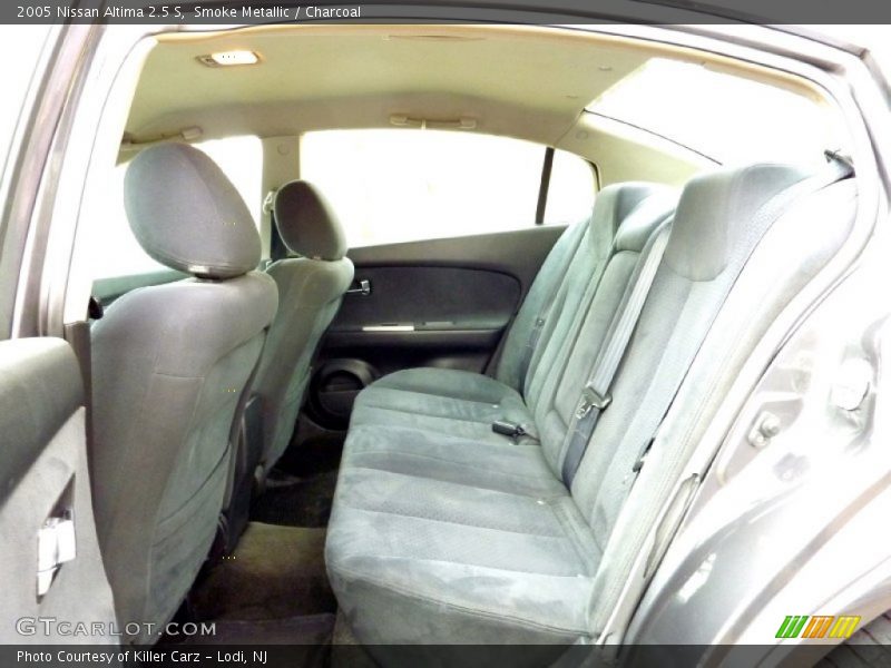 Rear Seat of 2005 Altima 2.5 S