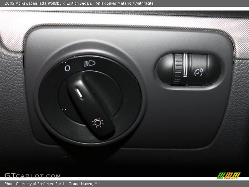 Reflex Silver Metallic / Anthracite 2009 Volkswagen Jetta Wolfsburg Edition Sedan