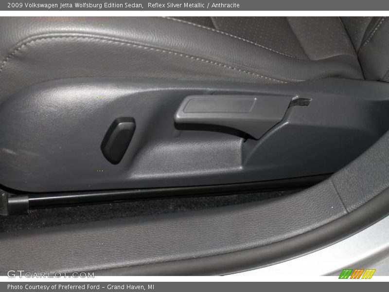 Reflex Silver Metallic / Anthracite 2009 Volkswagen Jetta Wolfsburg Edition Sedan