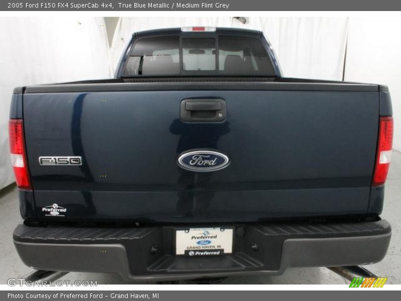 True Blue Metallic / Medium Flint Grey 2005 Ford F150 FX4 SuperCab 4x4