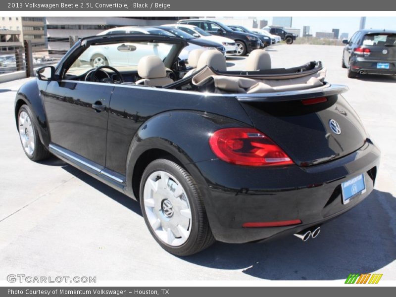 Black / Beige 2013 Volkswagen Beetle 2.5L Convertible