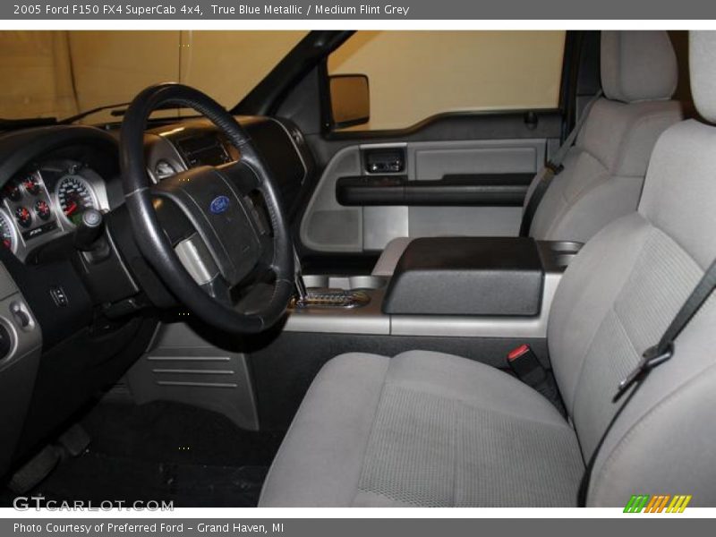 True Blue Metallic / Medium Flint Grey 2005 Ford F150 FX4 SuperCab 4x4