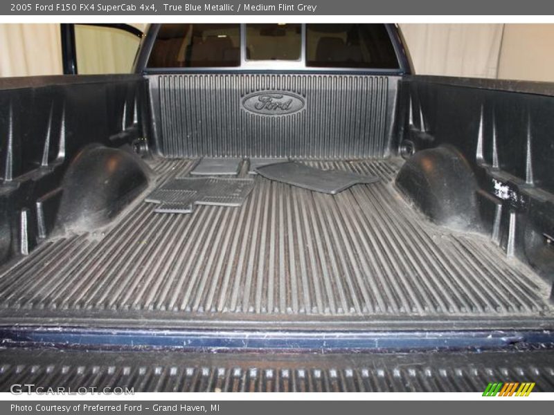True Blue Metallic / Medium Flint Grey 2005 Ford F150 FX4 SuperCab 4x4