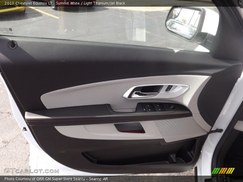 Summit White / Light Titanium/Jet Black 2013 Chevrolet Equinox LT