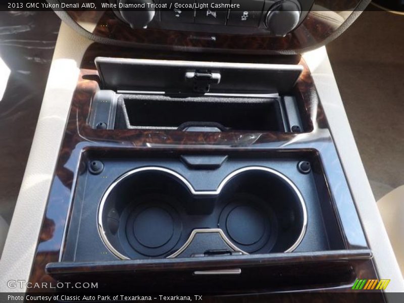 White Diamond Tricoat / Cocoa/Light Cashmere 2013 GMC Yukon Denali AWD