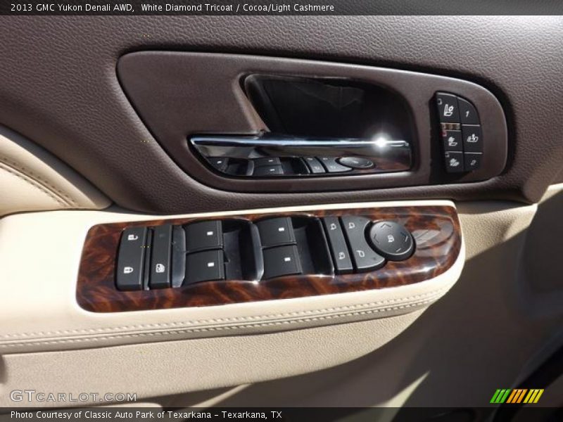 White Diamond Tricoat / Cocoa/Light Cashmere 2013 GMC Yukon Denali AWD