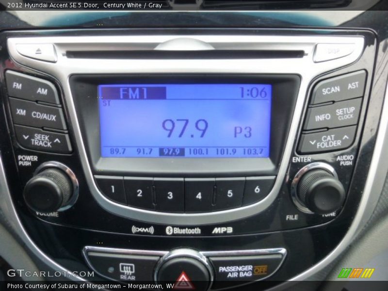 Audio System of 2012 Accent SE 5 Door