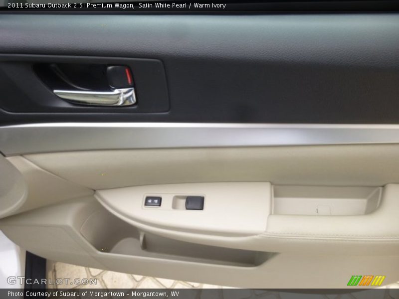 Satin White Pearl / Warm Ivory 2011 Subaru Outback 2.5i Premium Wagon