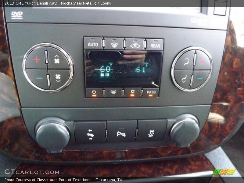 Mocha Steel Metallic / Ebony 2013 GMC Yukon Denali AWD