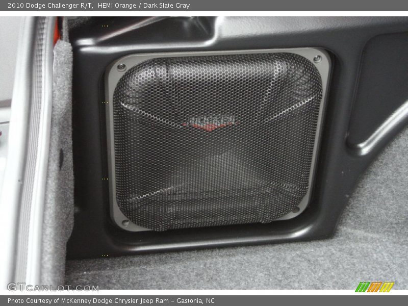 Audio System of 2010 Challenger R/T