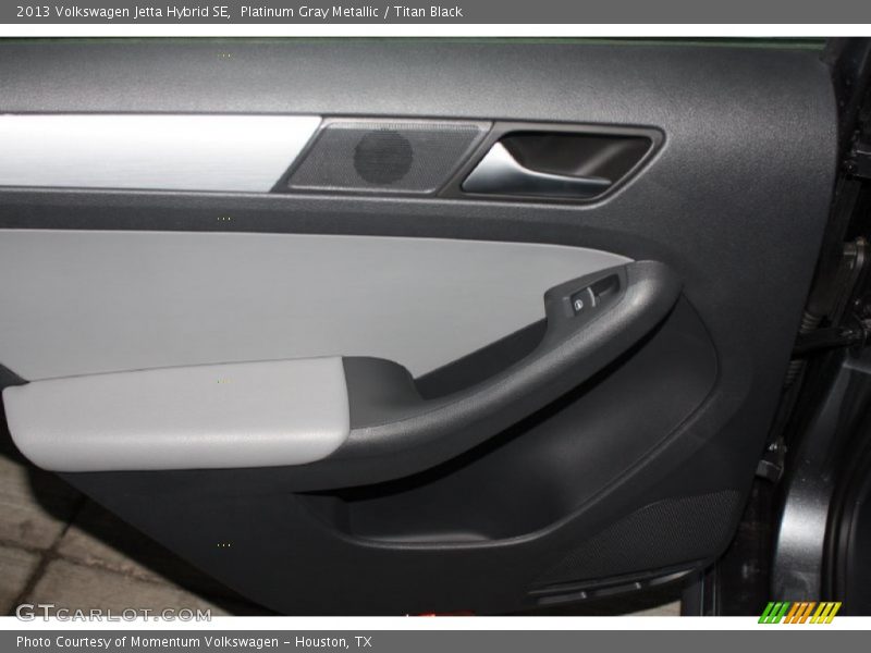 Platinum Gray Metallic / Titan Black 2013 Volkswagen Jetta Hybrid SE