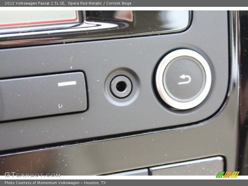 Opera Red Metallic / Cornsilk Beige 2013 Volkswagen Passat 2.5L SE