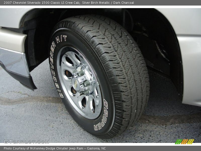 Silver Birch Metallic / Dark Charcoal 2007 Chevrolet Silverado 1500 Classic LS Crew Cab