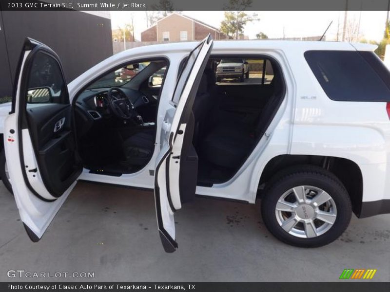 Summit White / Jet Black 2013 GMC Terrain SLE
