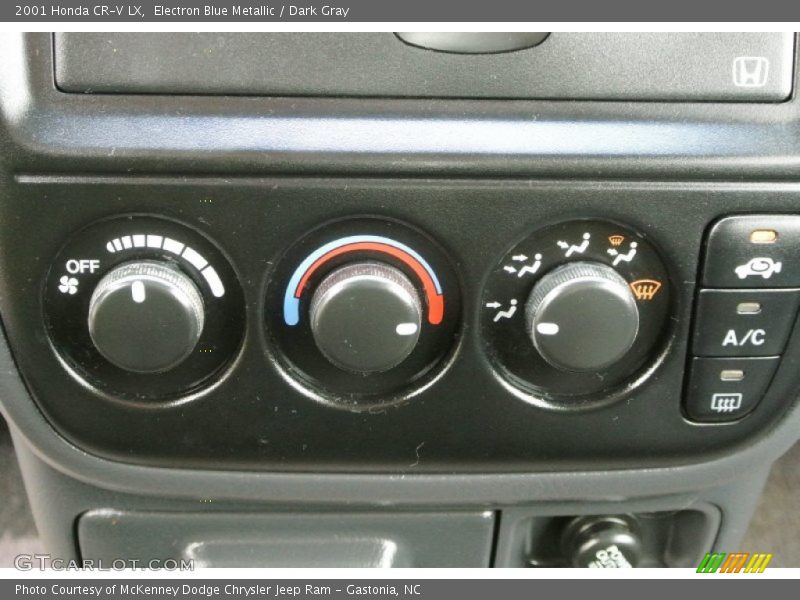 Controls of 2001 CR-V LX