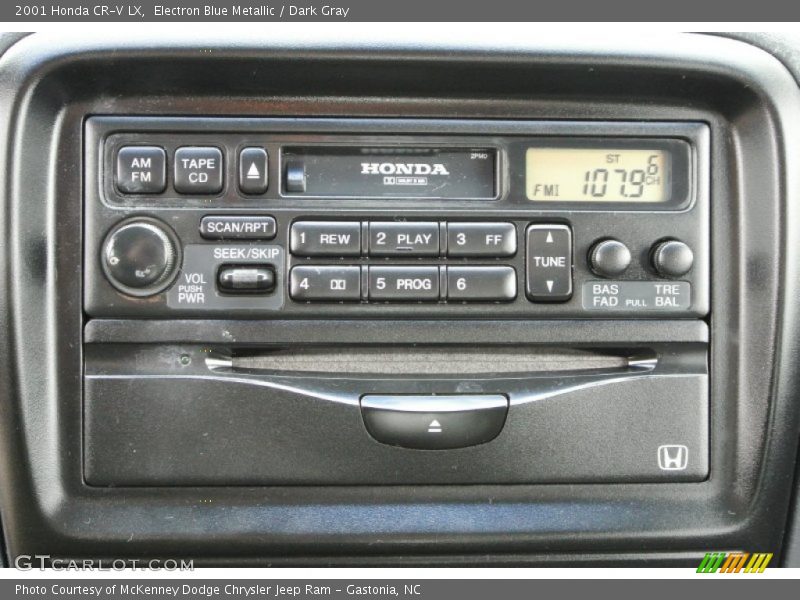 Audio System of 2001 CR-V LX