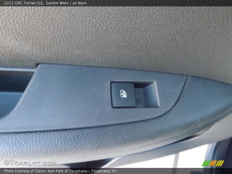 Summit White / Jet Black 2013 GMC Terrain SLE
