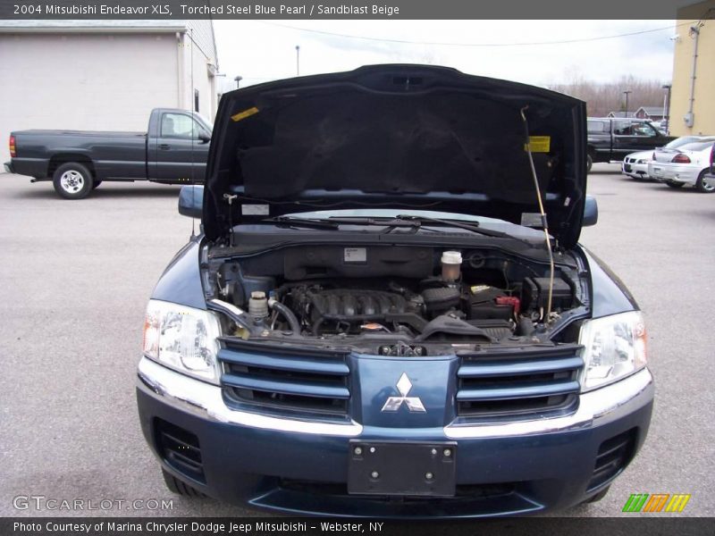 Torched Steel Blue Pearl / Sandblast Beige 2004 Mitsubishi Endeavor XLS