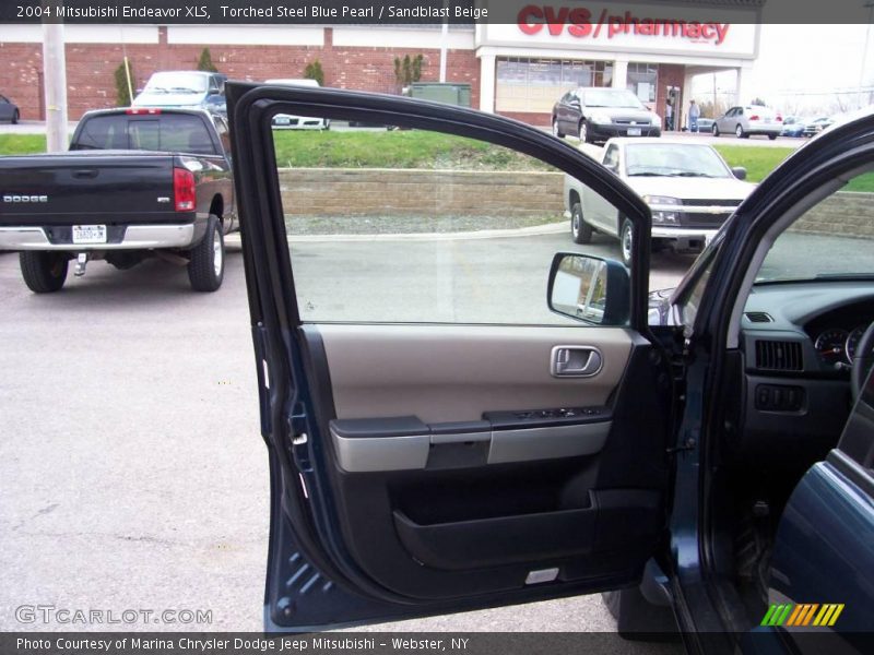 Torched Steel Blue Pearl / Sandblast Beige 2004 Mitsubishi Endeavor XLS