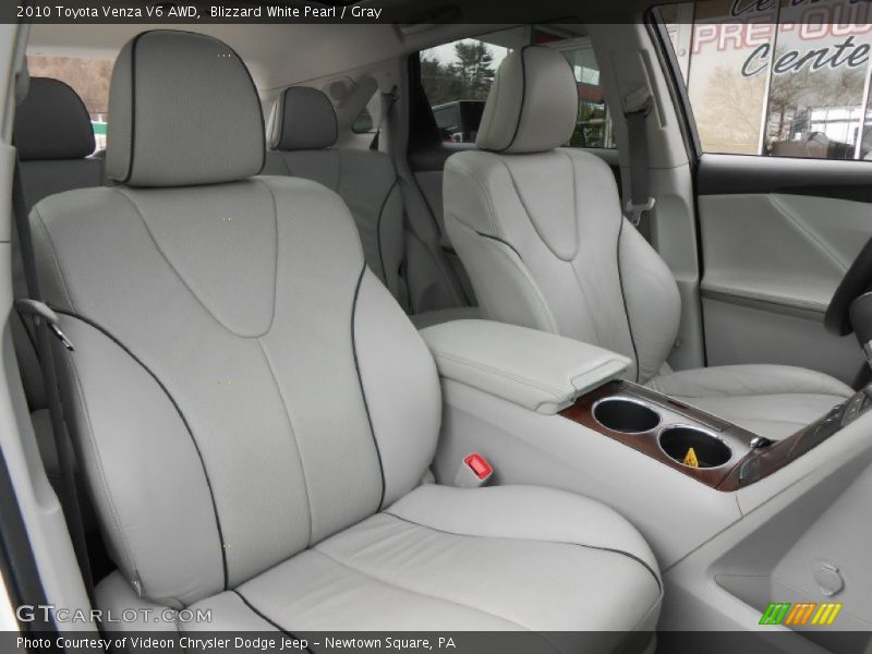 Blizzard White Pearl / Gray 2010 Toyota Venza V6 AWD