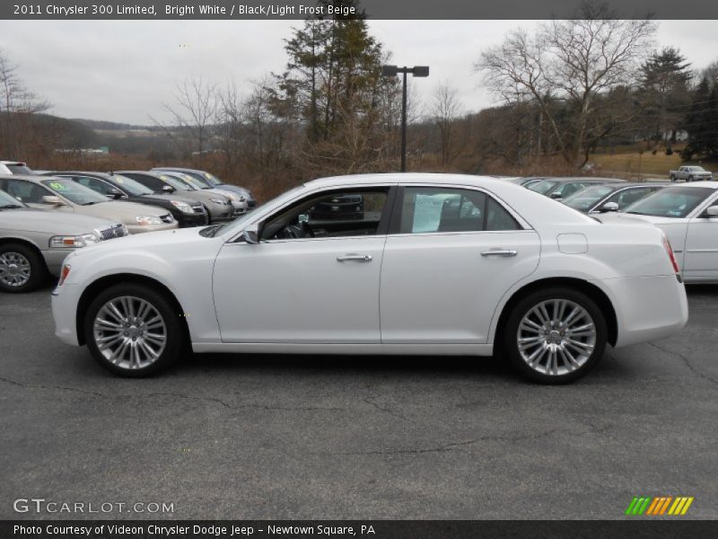 Bright White / Black/Light Frost Beige 2011 Chrysler 300 Limited