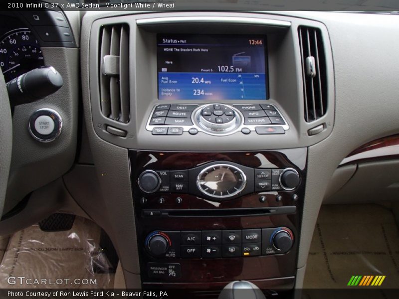 Controls of 2010 G 37 x AWD Sedan