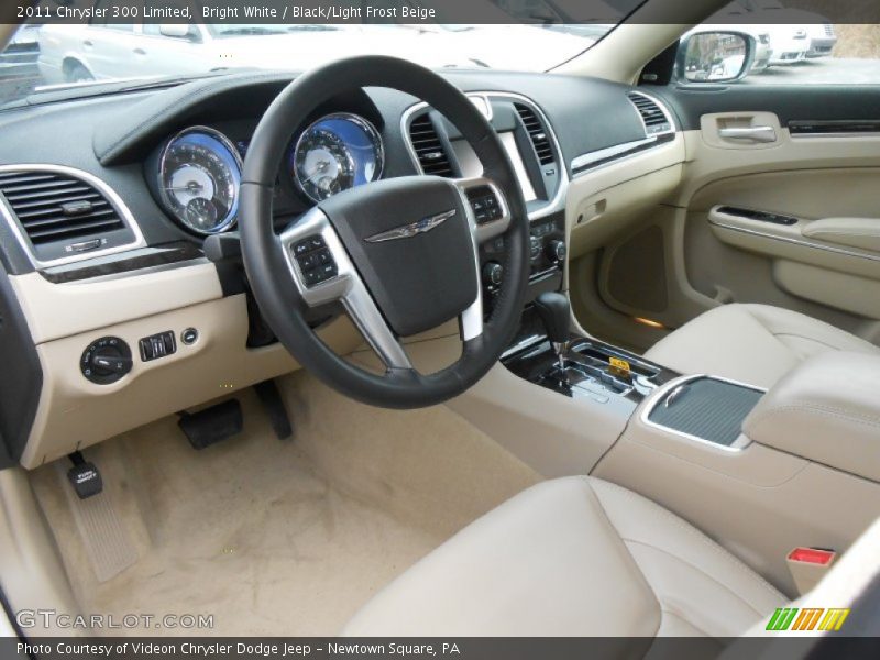 Bright White / Black/Light Frost Beige 2011 Chrysler 300 Limited