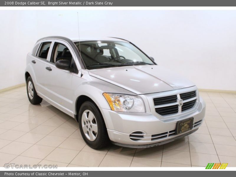 Bright Silver Metallic / Dark Slate Gray 2008 Dodge Caliber SE