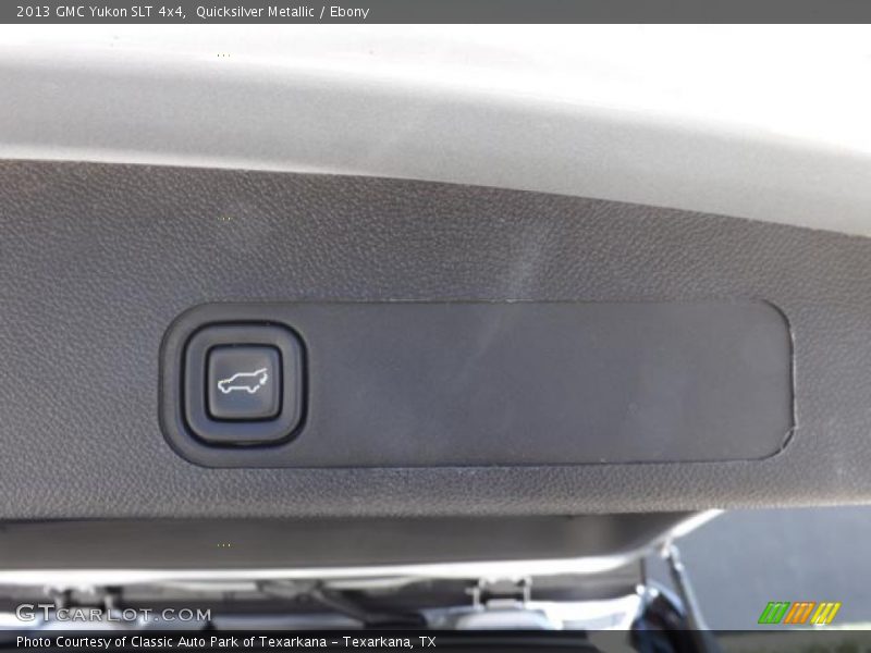 Quicksilver Metallic / Ebony 2013 GMC Yukon SLT 4x4