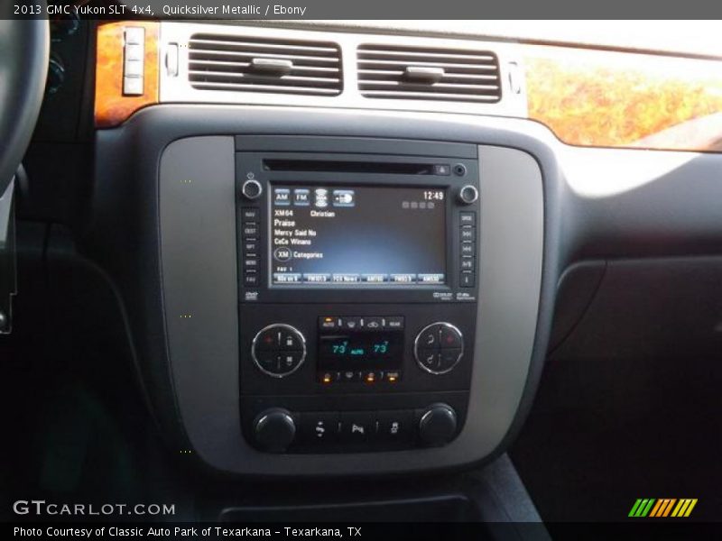 Quicksilver Metallic / Ebony 2013 GMC Yukon SLT 4x4