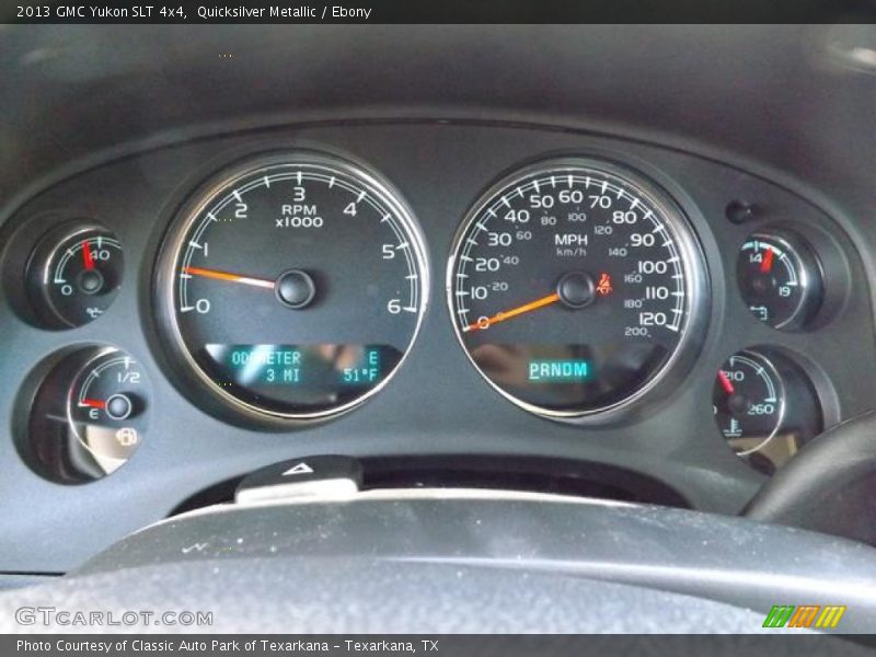 Quicksilver Metallic / Ebony 2013 GMC Yukon SLT 4x4