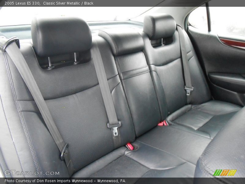 Classic Silver Metallic / Black 2005 Lexus ES 330