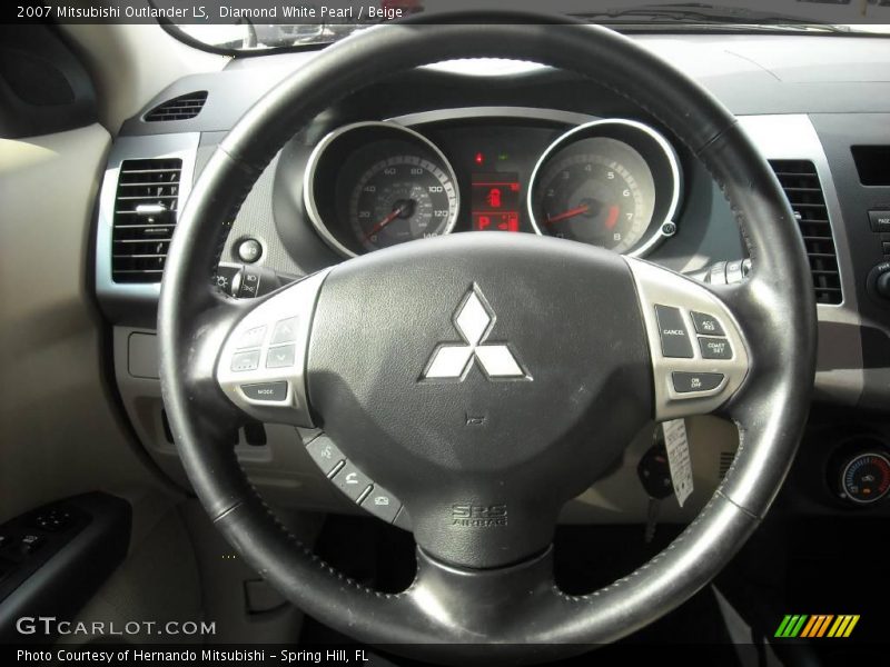 Diamond White Pearl / Beige 2007 Mitsubishi Outlander LS