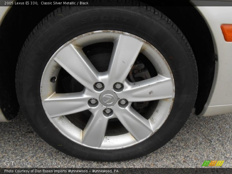 Classic Silver Metallic / Black 2005 Lexus ES 330