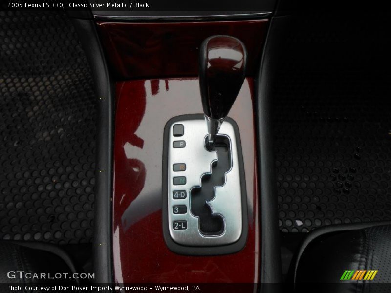 Classic Silver Metallic / Black 2005 Lexus ES 330