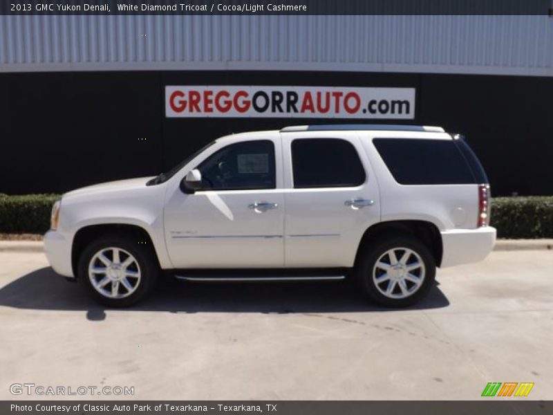 White Diamond Tricoat / Cocoa/Light Cashmere 2013 GMC Yukon Denali