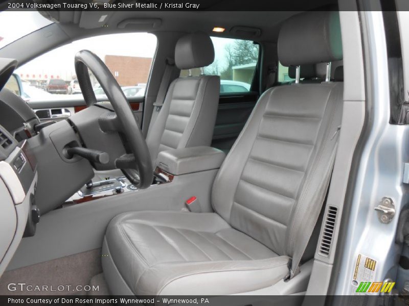 Front Seat of 2004 Touareg V6