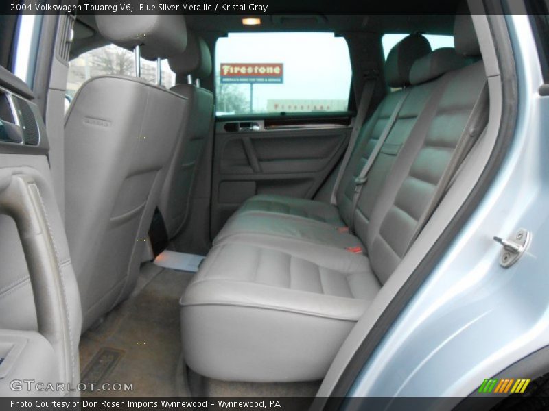 Rear Seat of 2004 Touareg V6