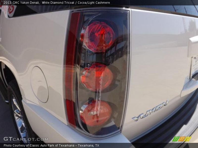 White Diamond Tricoat / Cocoa/Light Cashmere 2013 GMC Yukon Denali