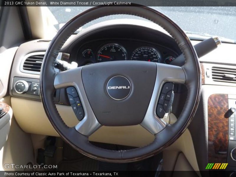 White Diamond Tricoat / Cocoa/Light Cashmere 2013 GMC Yukon Denali