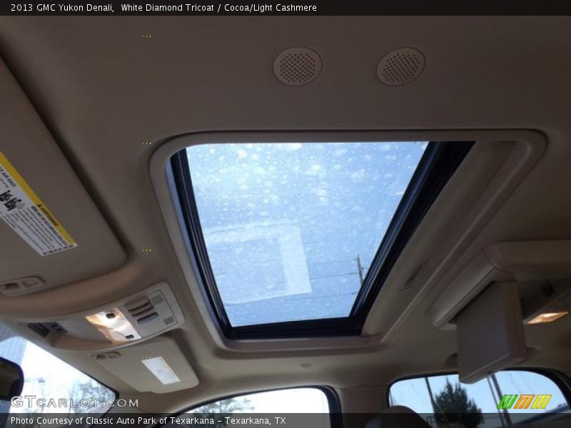 White Diamond Tricoat / Cocoa/Light Cashmere 2013 GMC Yukon Denali