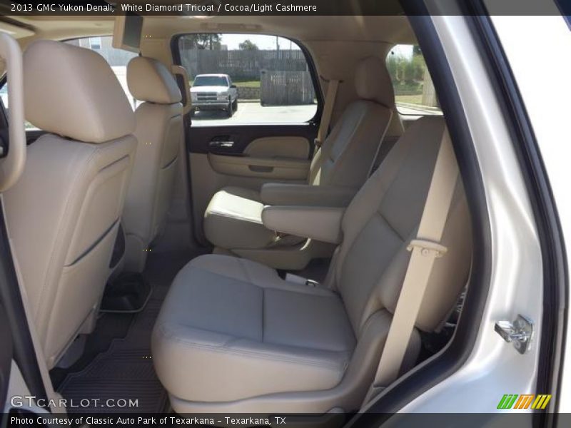 White Diamond Tricoat / Cocoa/Light Cashmere 2013 GMC Yukon Denali